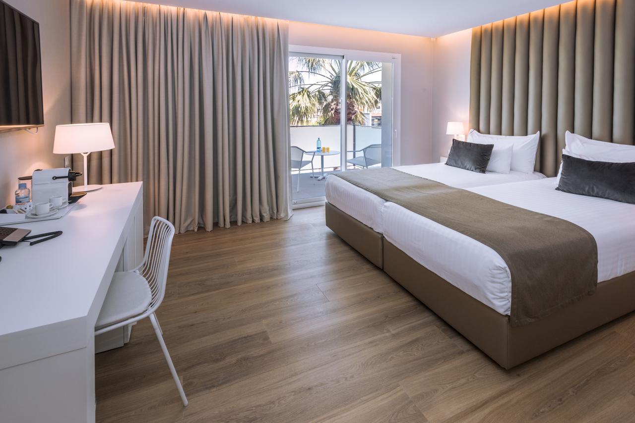 Chambre Deluxe Double ou Lits Jumeaux